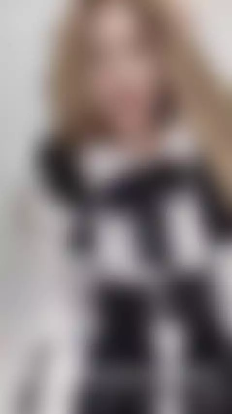 Hey, you're not looking up my skirt, are you?🤔 by bonnie-bb