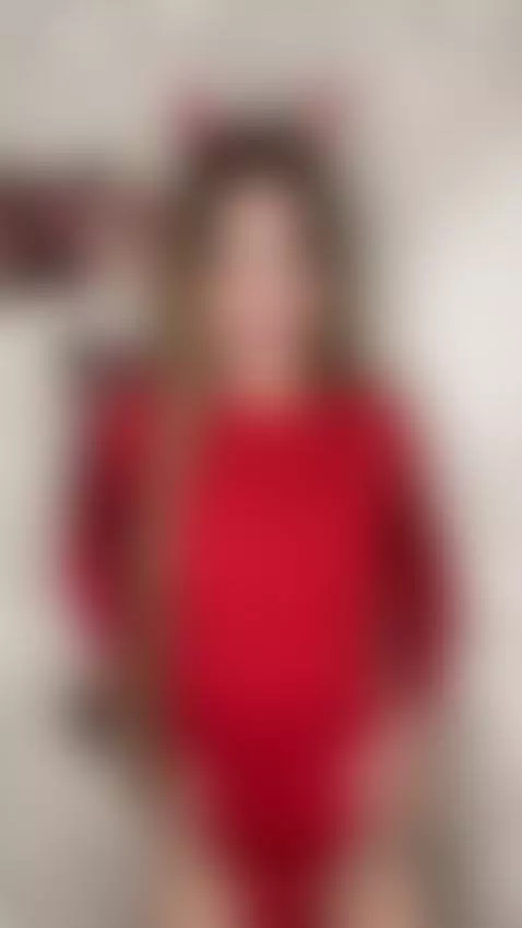 Last chance to get laid at Christmas 💋What do you say? by bonnie-bb