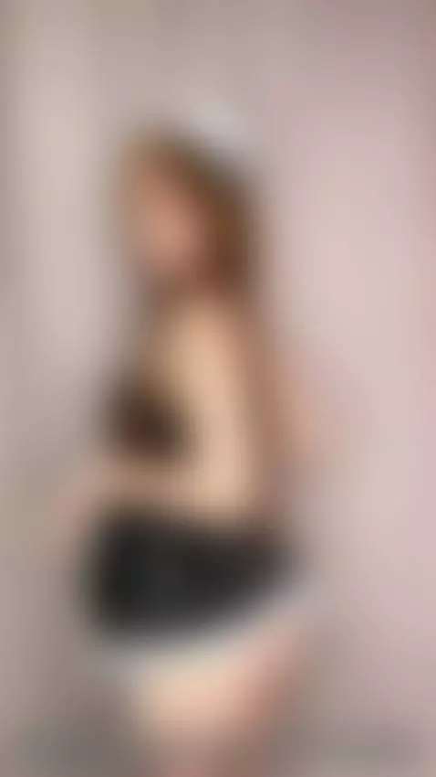 Room cleaning! Oh, your cock tastes so good! горничная by bonnie-bb