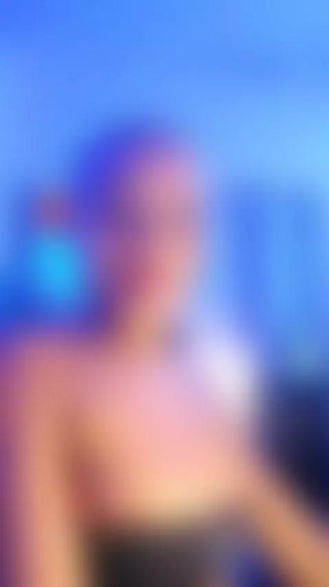 you want to feel my hard weights in your mouth🥵 by emii-brown