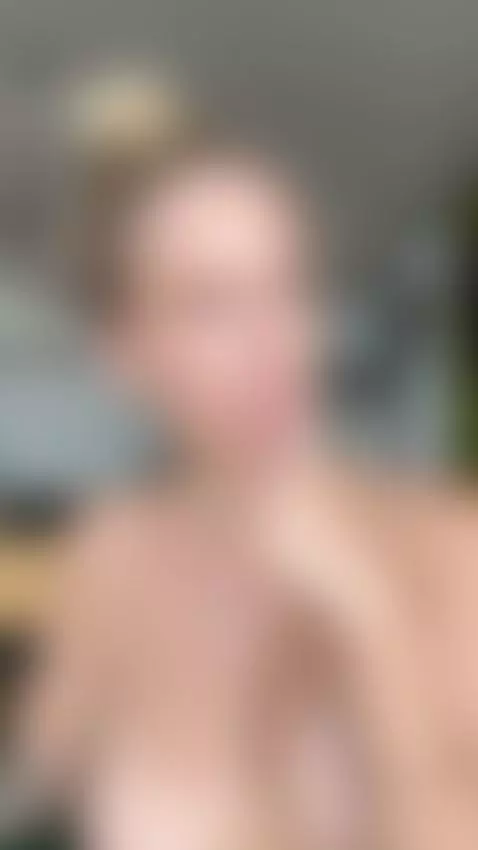 I wanna make you addicted to my body by mimipolina