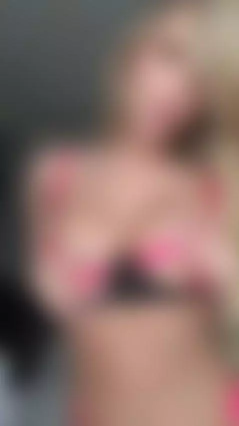 I like to get out of control by mimipolina