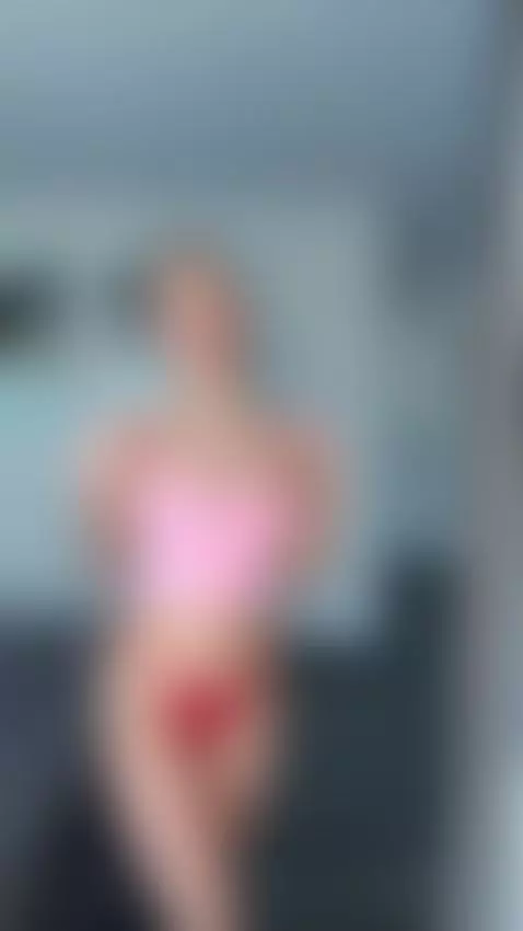 To hear me moan you just have to lick my body by mimipolina