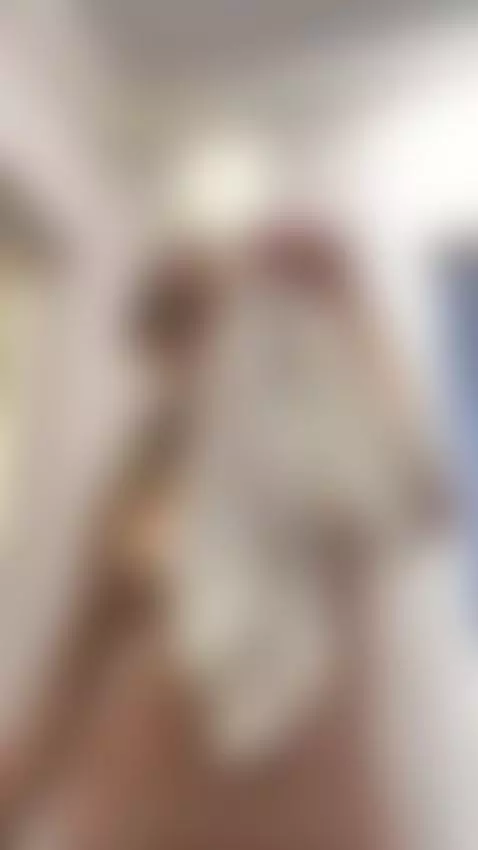 I'm taking a shower. Don't peek!😎 by diaana19