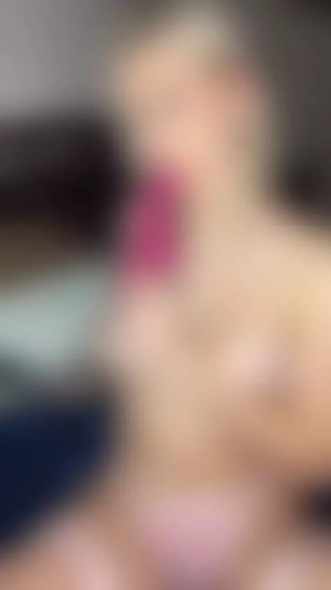 Imagine that it's your penis, okay?🤤 by diaana19