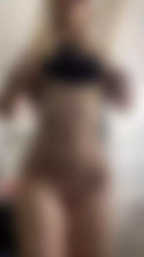 Will you spread my legs? by diaana19