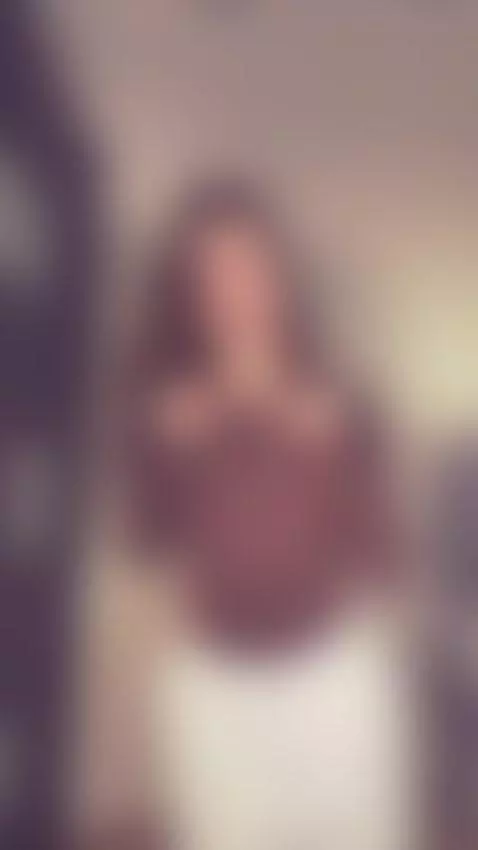 Do you know what will happen when I take off my shorts?😈😈😈 by octavia-bb