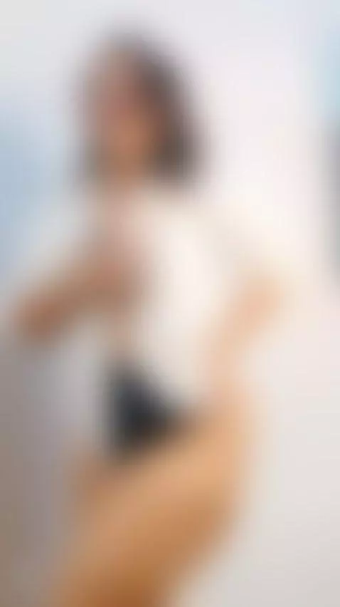 Your lady is here, sexy latina with huge ass, loves to mastu... by samara-lee