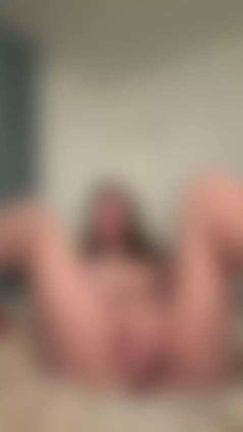 I like to touch myself when my husband goes to work. by mikeila06