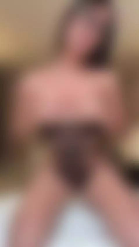 Oil and my body, the best combination by mikeila06