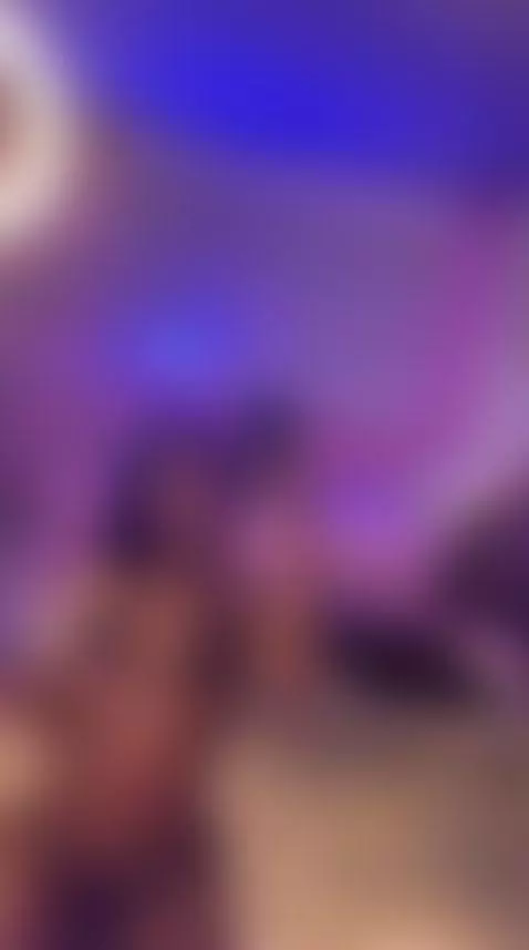 I want to be friends honey, come in and play with me by gabrielalugo