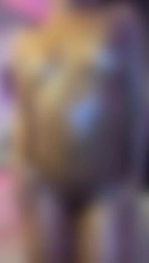 I want them to play with my body, come in and make my legs t... by gabrielalugo