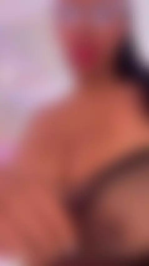 Do you like the body of a hot ebony woman? by scarlettviibe