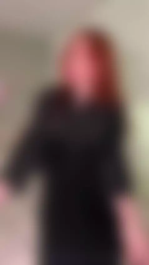 Fuck me on the floor like an animal in heat by evaddams