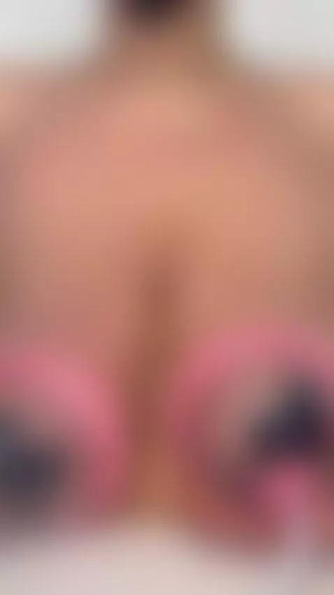 Pump for large, sagging breasts by auntanna