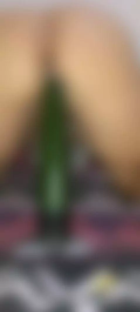 need  a girl to fuck me with a strap on big as this by jdboss1