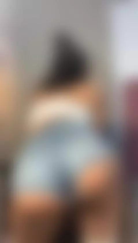 Oops, did I catch your eye? 😈 Catch me ONLINE now→ Link in m... by scarlet-vixen