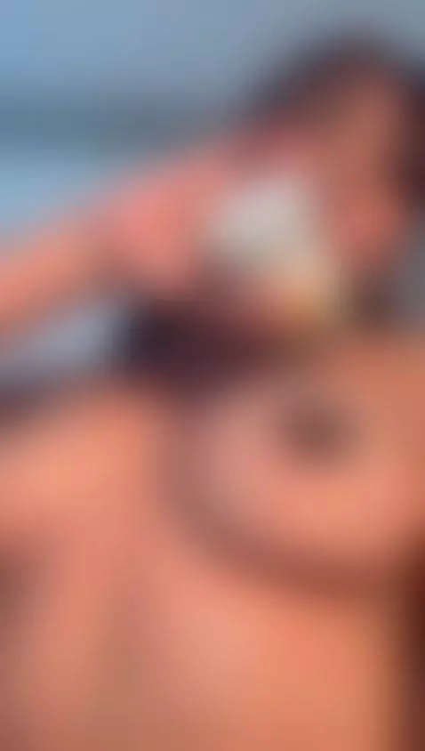 Things are starting to melt... want to feel the heat? ONLINE... by scarlet-vixen