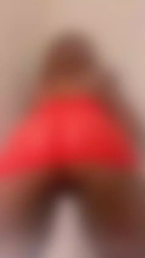 A lil treat 😍 by theebonygoddessxo