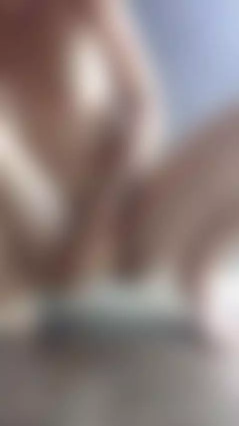 That feels so good, I masturbate by alessaunleashed