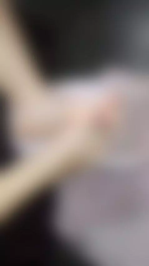 taking care of my little feet by alessaunleashed