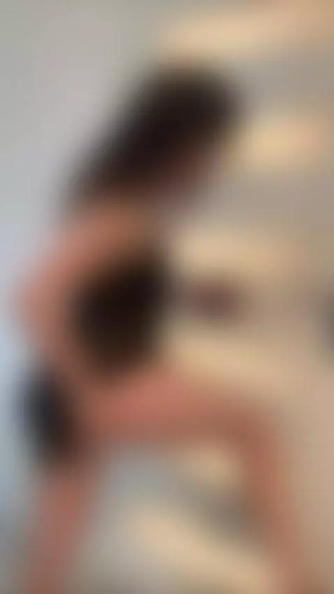 Might catch your eye 😉 Like & follow by alinashy