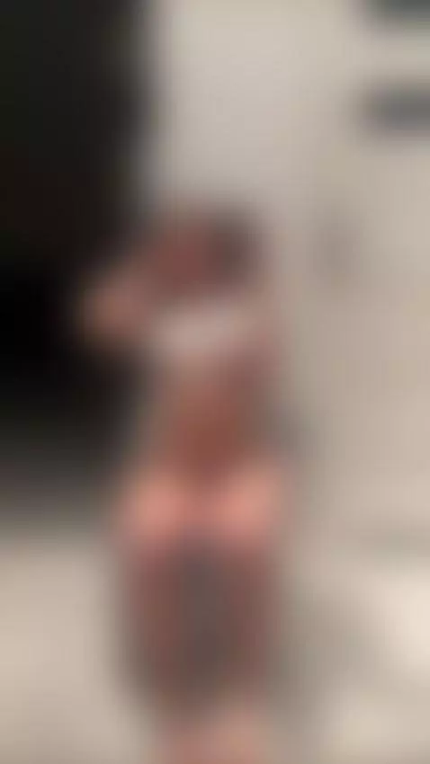 Censorship here, freedom there… come to OF 😏 by alinashy