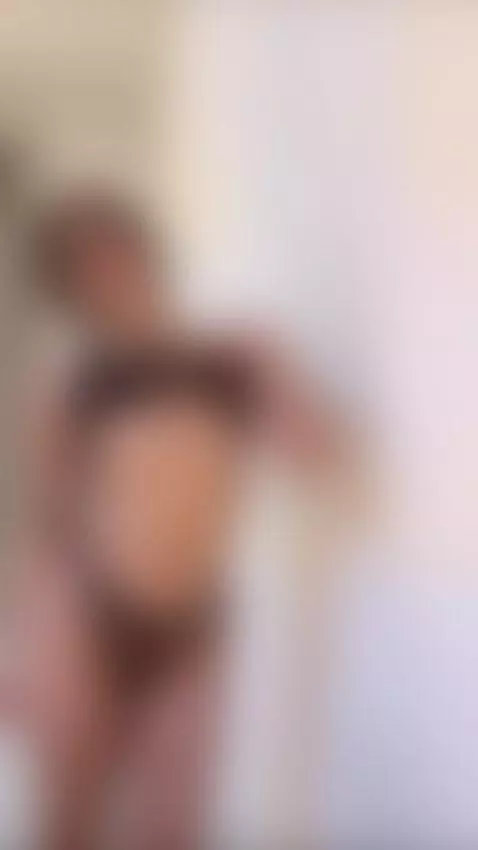 Came hard and loud… OnlyFans 🎤 by alinashy