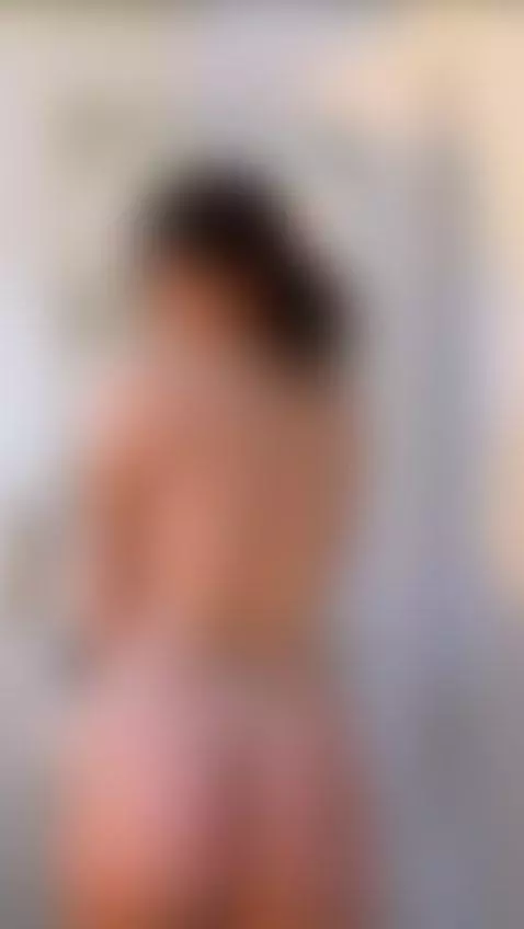 Subscribe to OnlyFans in bio if you’re ready for the real th... by alinashy