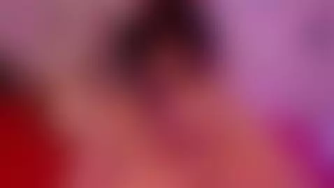 Not everything pretty makes noise 🌷 by maddierosee