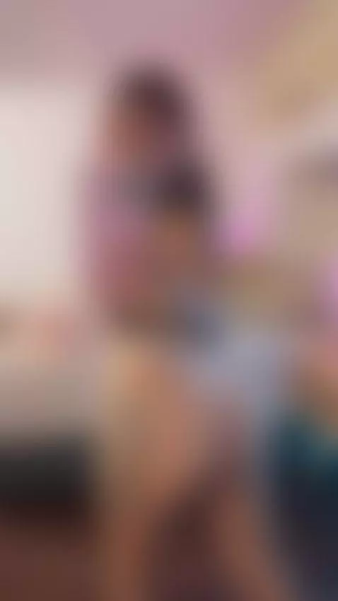 Subtle, feminine and a little unforgettable 🌸 by vannethorner