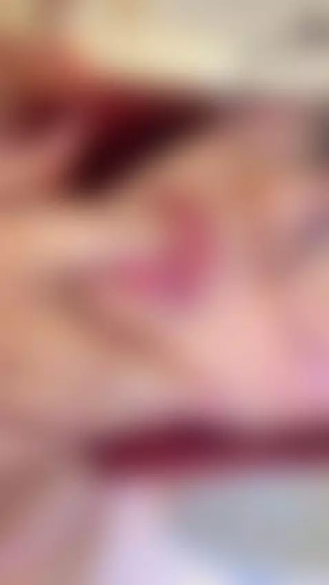 🫦 I don't promise to behave if you look at me like that... by rosysweet