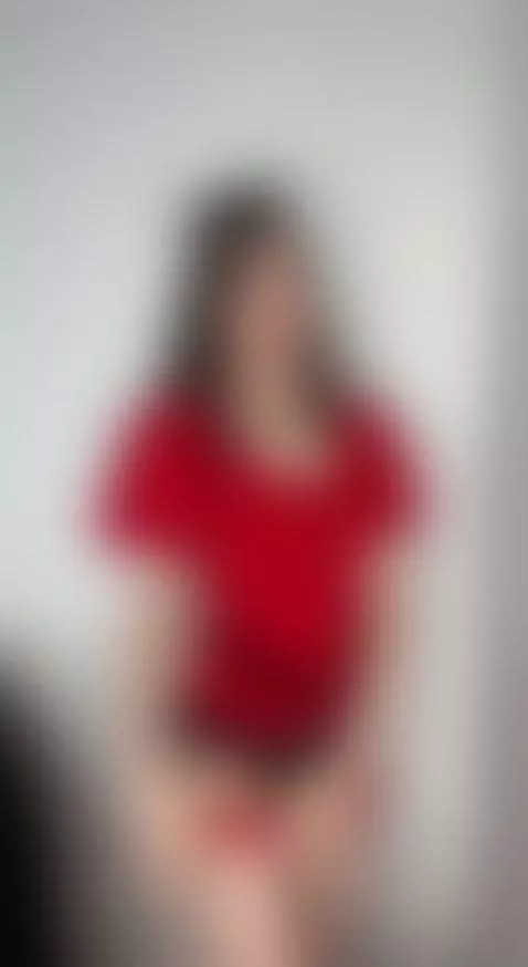 Petite & natural. Slim waist, big assets. Your favorite 18yo... by lady-bb-anna