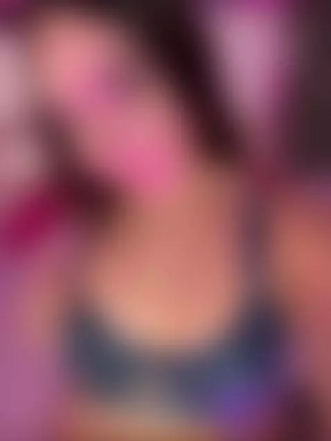 Live now!!! by lisablaer