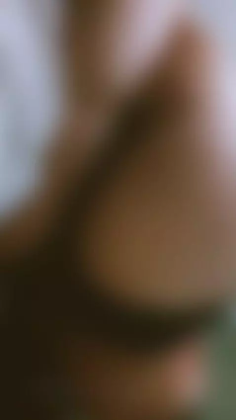 quieres poner algo entre mi culo ? by leydi-start-666