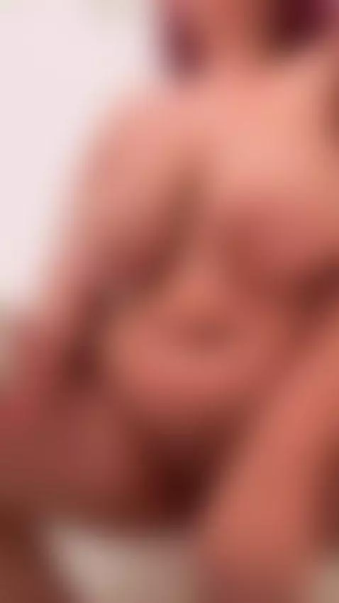 Do you dare to stay in the shower with me a little longer? 💦... by charlottemiillerr