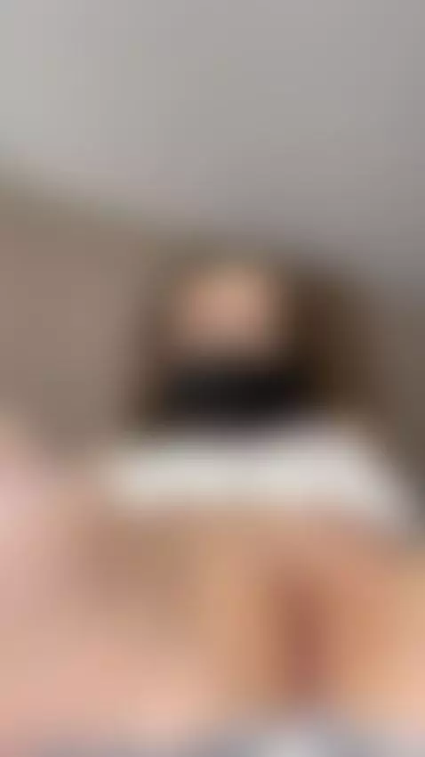 What are u waiting? lick me by idgafprincesss