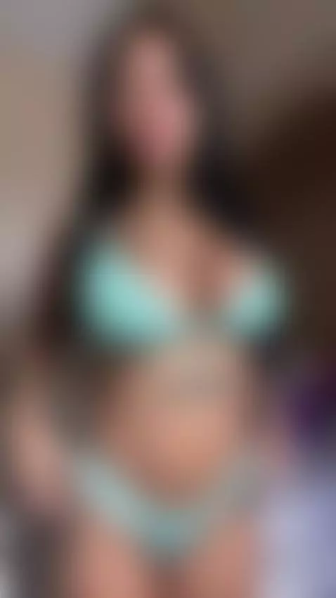 I dream of being used hard right here by paulaxx