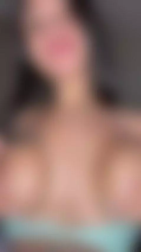 The kind of view you'll get when you promise to give me a cr... by paulaxx