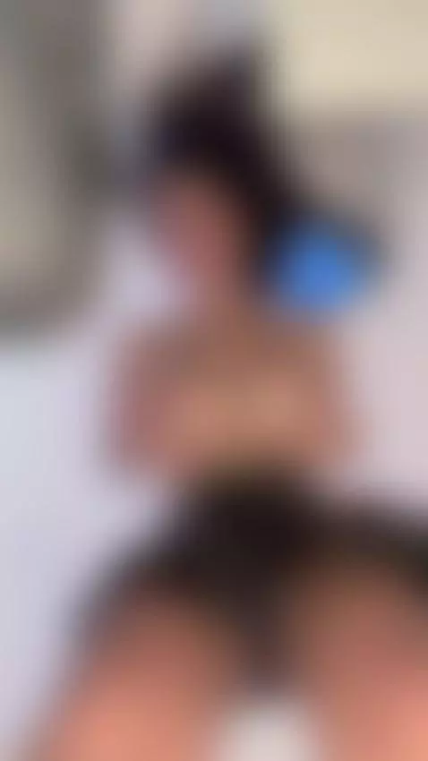 I love being a slut, and tonight will be a really good night by paulaxx