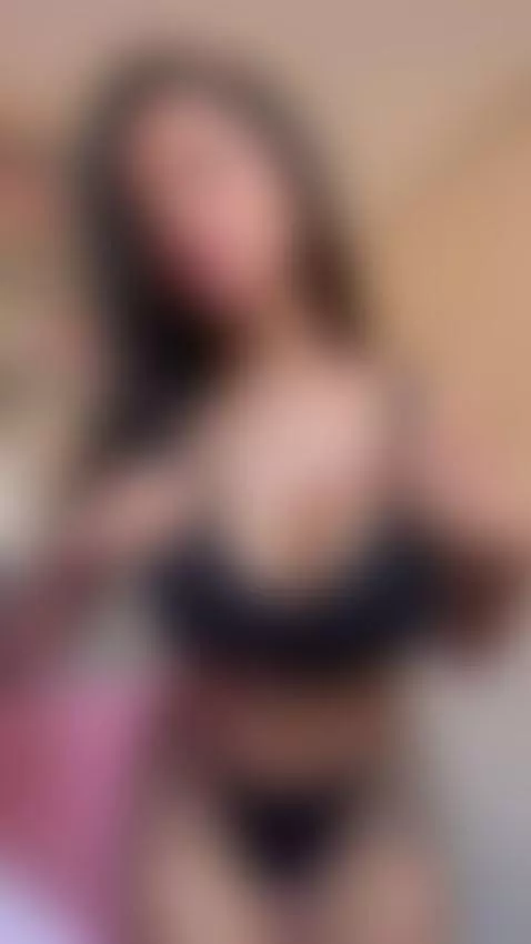 This slut is thirsty with your cock by paulaxx