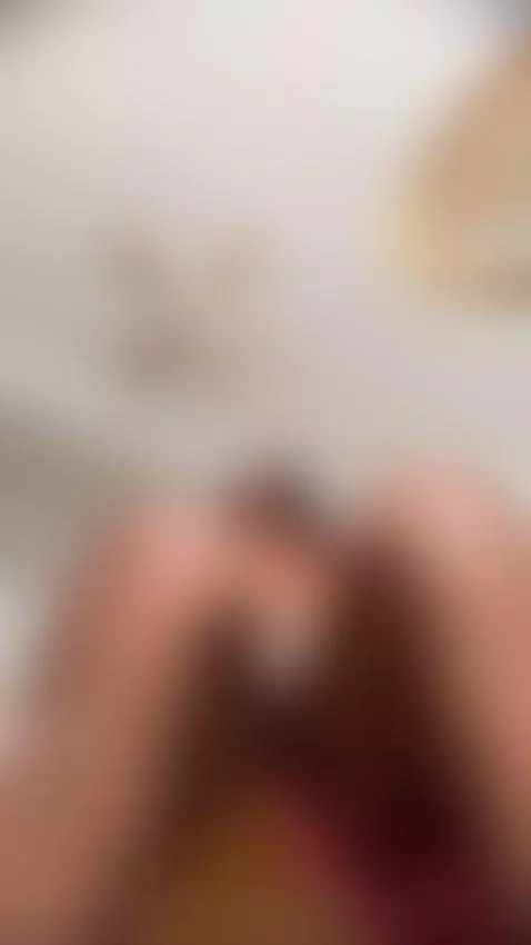 Thick thighs, thick vibes, zero apologies 😈 Watch it live 
h... by dahiana1