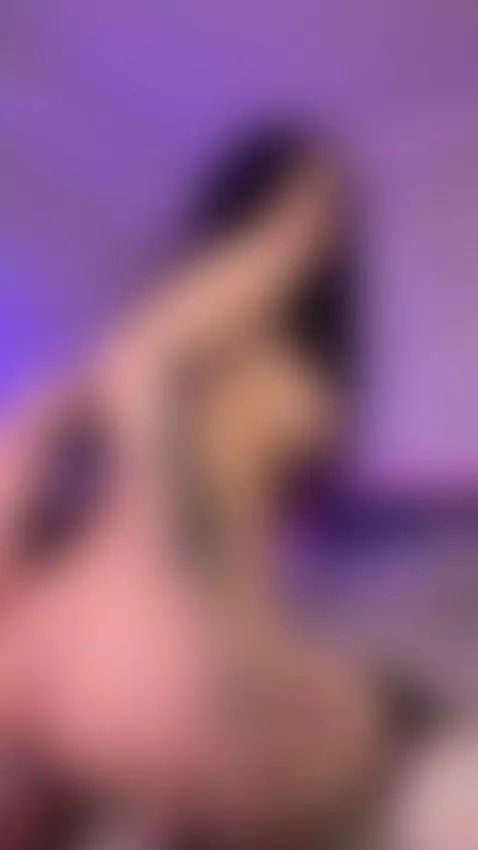 Oops! Looks like my pants ripped! by sanabreakts