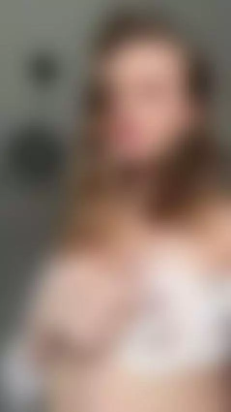 Tonight, I’m yours to imagine 😏💋 by ashleybambi