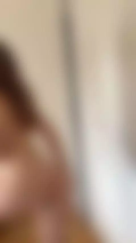 I breathe like the glow belongs to me 💋💫 by ashleybambi