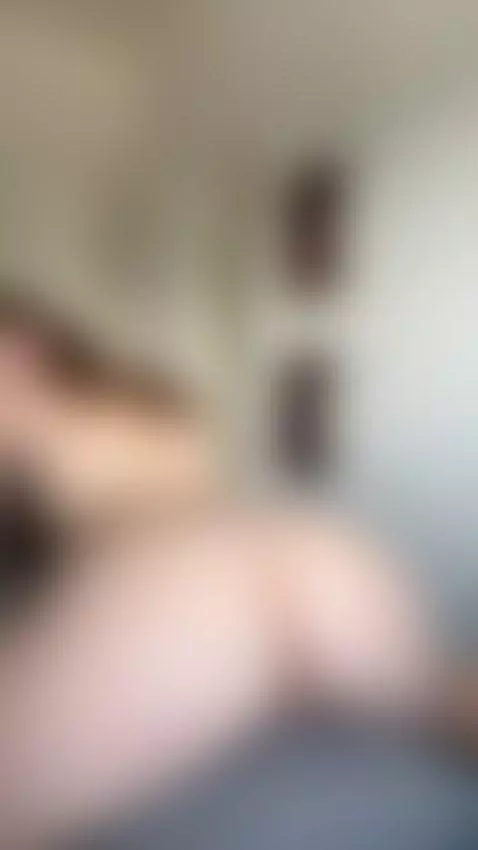 I was going to behave… but then I pressed record 😇📹 by ashleybambi