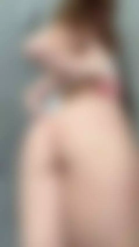 The air trembles when I lean in 😏🔥 by ashleybambi