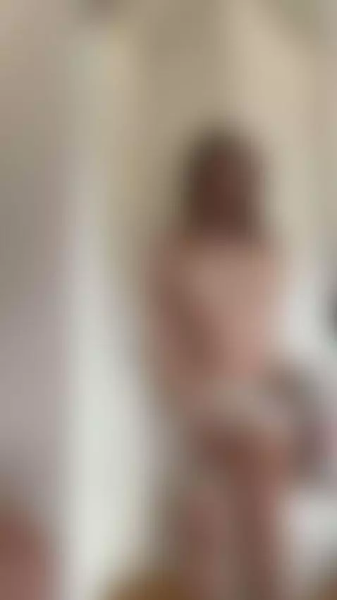 You like slow teases or fast ones? Asking for science 🧪💋 by ashleybambi