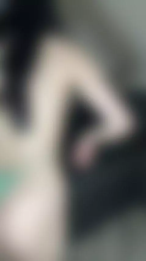 The shadows cling gently to my thighs 😏🔥 by marim00n