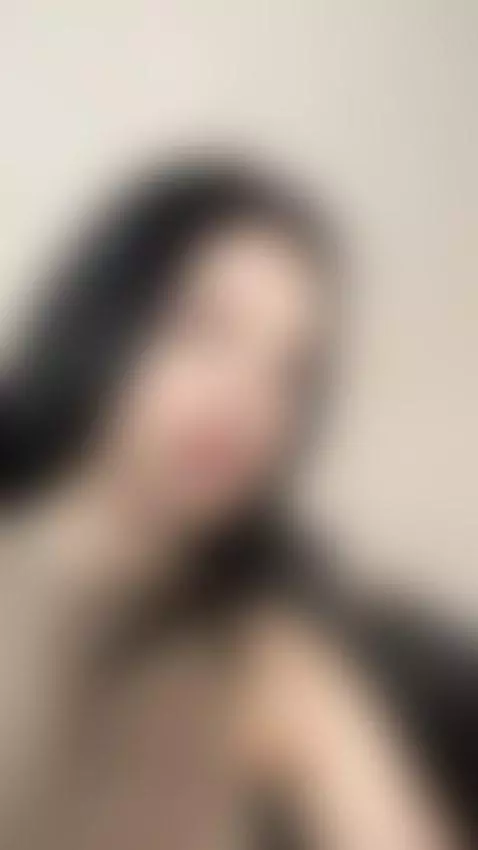 The air tightens under each slow motion 😏🔥 by marim00n